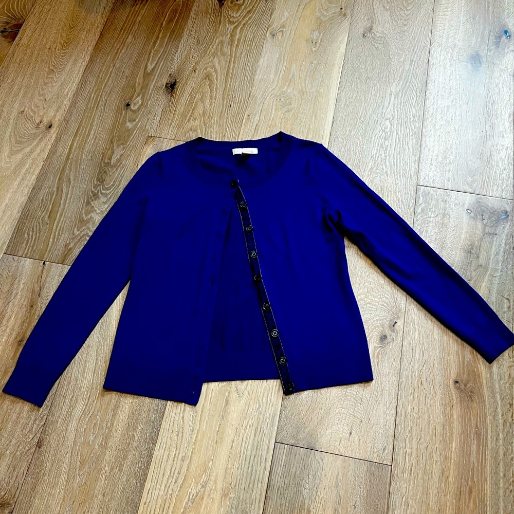 Banana Republic Extea Fine Merino Wool cardigan.
